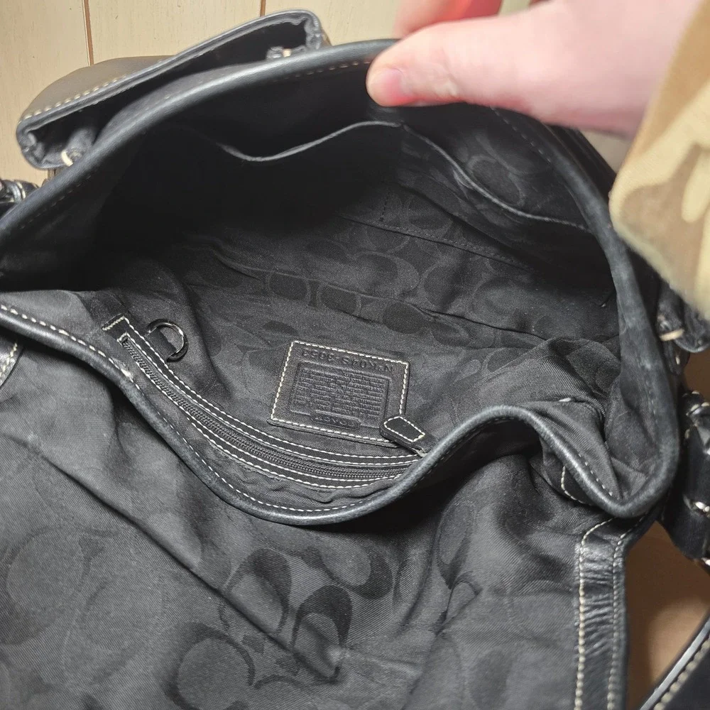 Vtg Y2k COACH #3653 Soho Flap Buckle Double Pocket W Black Leather Shoulder Bag - Picture 15 of 16